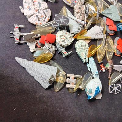 A COLLECTION OF STAR WARS MICRO MACHINES