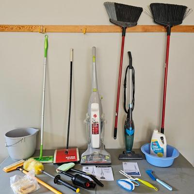 Hoover & Bissell Vacuum Cleaners & Assorted Cleaning Items (G-JS)