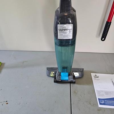 Hoover & Bissell Vacuum Cleaners & Assorted Cleaning Items (G-JS)