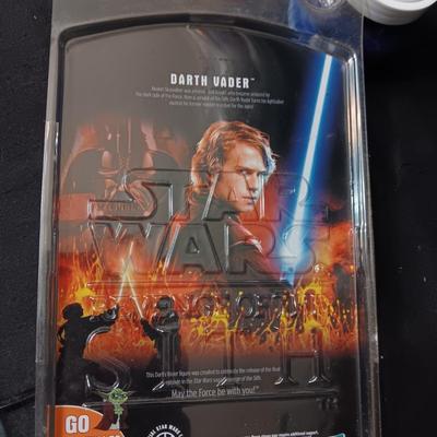 2 SEALED STAR WARS "REVENGE OF THE SITH" ACTION FIGURES