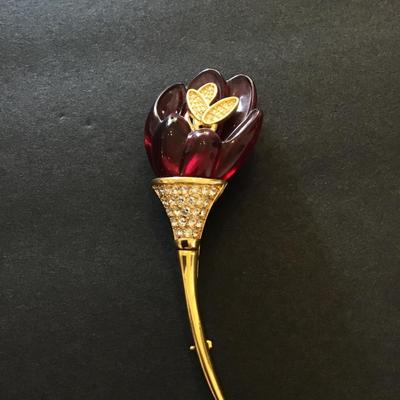 Nolan Miller Flower pin brooch