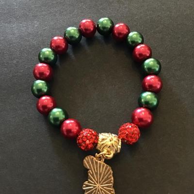 Christmas theme styled stretch bracelet