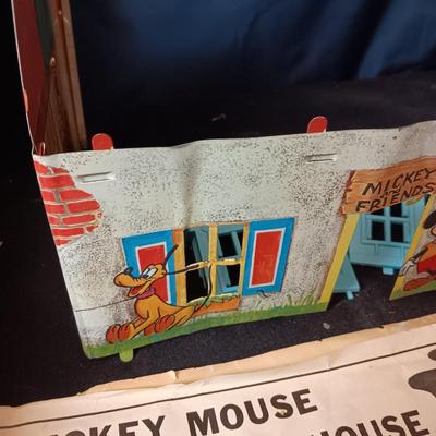 WALT DISNEY PRODUCTIONS CARRY-ALL DOLL HOUSE BY MARX