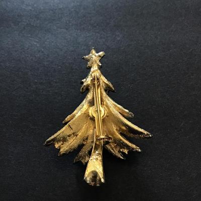 Cute Christmas tree brooch