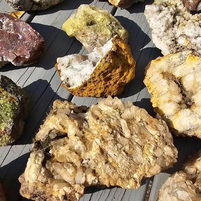 Assortment of Geodes, Petrified Wood & More (BD-JS)