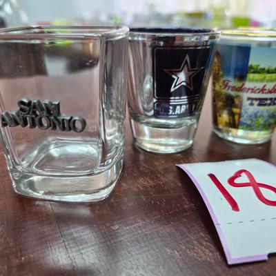 Sale Photo Thumbnail #40: Shot glasses, 5 total