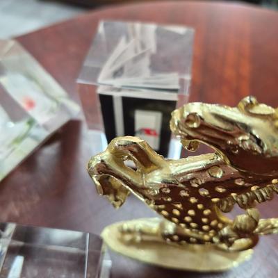 Sale Photo Thumbnail #44: Astrology figures