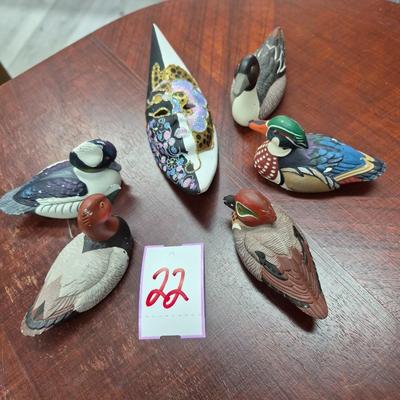 Sale Photo Thumbnail #51: Vintage Avon ducks and hangable mask sculpture