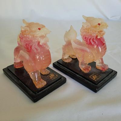 Carved Puzzle Ball and Foo Dogs (D-EL)