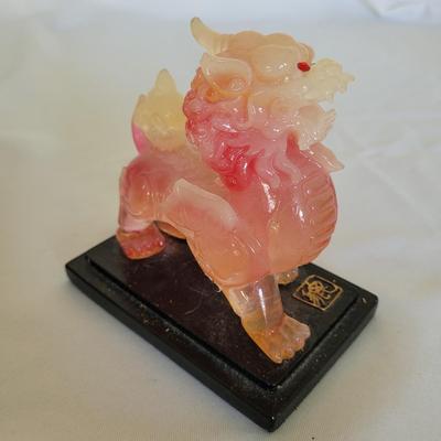 Carved Puzzle Ball and Foo Dogs (D-EL)