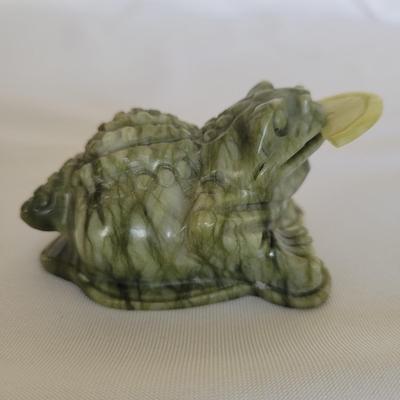 Carved Jade Money Frog & Fish Statuettes (D-EL)