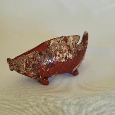 Carved Jade Money Frog & Fish Statuettes (D-EL)