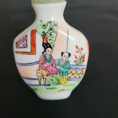 Asian Style Ceramic Snuff Bottles (D-EL)