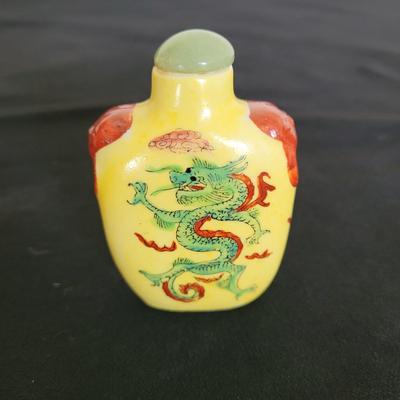Asian Style Ceramic Snuff Bottles (D-EL)