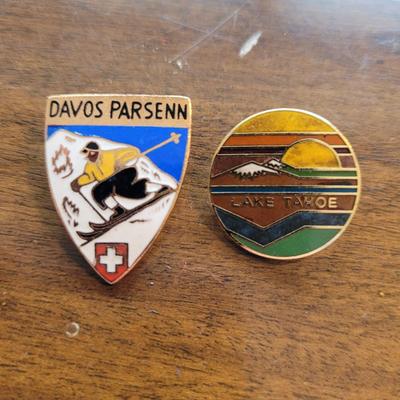 Vintage Patches and Pins (LR-EL)