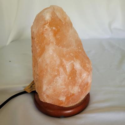 Nature Candles and Himalayan Salt Lamp (L-EL)