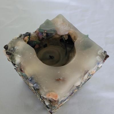 Nature Candles and Himalayan Salt Lamp (L-EL)