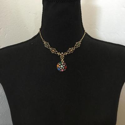 Beautiful vintage, Victorian, revival crystal multicolored, crystal drop dangle necklace, gold toned, very beautiful
