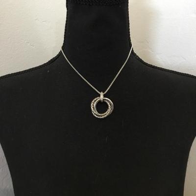 Beautiful, vintage, silver toned necklace