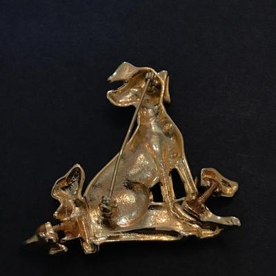 Cute gold tone Dalmatian brooch pin