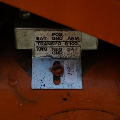 Sale Photo Thumbnail #13: electric start or crank, working 
This tractor has restoration and new parts
comes with manual and information from owner
RT 100
RE152B
RT364A
R3
24
RT 550, 551 
Please note winning bid is subject to personal reps' approval. see terms of auction