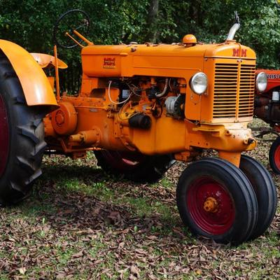 Sale Photo Thumbnail #36: starts right up
electric start or crank
New electrical and points in 2017. 
Engine 2068-4 )1809623 "1951"
Tractor 00607679 "1951" 
10A 400 
12-20
RE 101-A
RE 2260
10A 280
RE 1525
10A MM
10A 280 MM
2775
I do have a Manuel and information from the owner so 