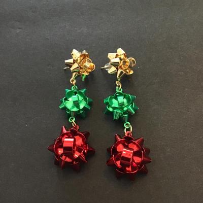 Cute metal Christmas bow dangle earrings
