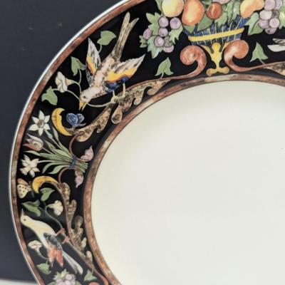 Sale Photo Thumbnail #535: 4 - 11" Villeroy & Boch Intarsia Bone China Plates