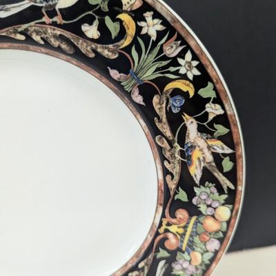 Sale Photo Thumbnail #534: 4 - 11" Villeroy & Boch Intarsia Bone China Plates