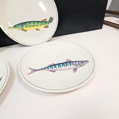 Sale Photo Thumbnail #540: Villeroy & Boch Atlantic-Fish On Cream Background Luxembourg