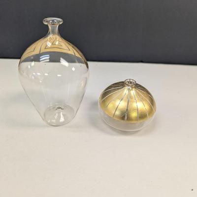 Sale Photo Thumbnail #552: Sent, Marina and Susanna: Kleine Vases