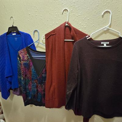 Women's tops perfect for fall ! Croft & barrow - Chico's and more