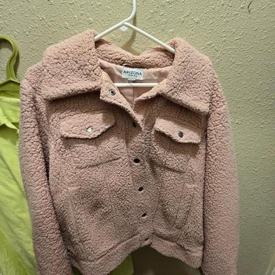 Two omen's long sleeve tops with two light weight Jackets Arizona Jean Co. & made for life