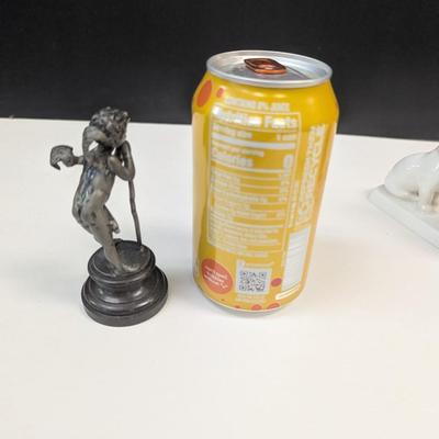 Sale Photo Thumbnail #586: Vintage Metal Cherub Statue 4" Tall