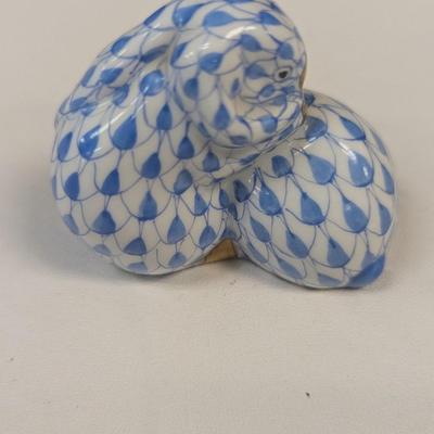 Sale Photo Thumbnail #597: Vintage Herend Blue Fishnet Porcelain Ears Down Bunnies