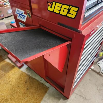 2 Section Tool Cabinet Chest 19 Drawers 2 Foldup Side Tables on Casters