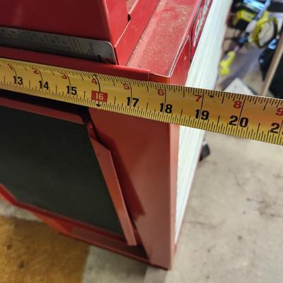 2 Section Tool Cabinet Chest 19 Drawers 2 Foldup Side Tables on Casters