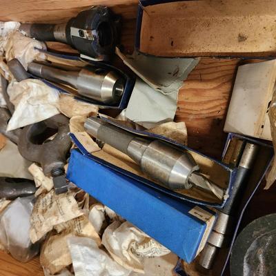 Vintage South Bend Lathe Works 644R includes all parts Cabinet and contents