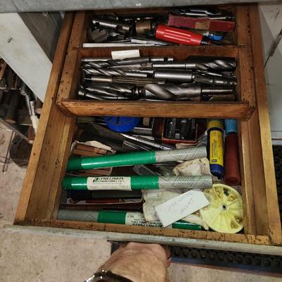 Vintage South Bend Lathe Works 644R includes all parts Cabinet and contents