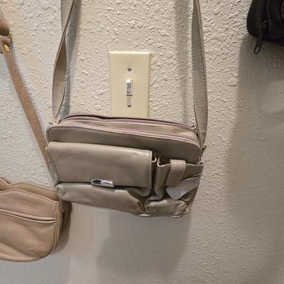 Four purses - White - black and tan