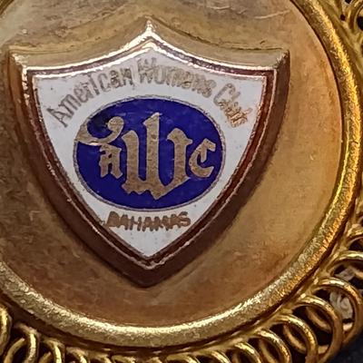 10 Karat Yellow Gold American Women's Club Pendant- Approx Total Weight 10.0 Grams (#56)