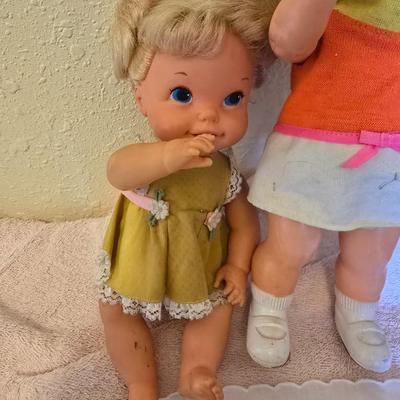 Vintage baby dolls - Baby go bye bye - Kerry doll - Tea Party Kiddle and more