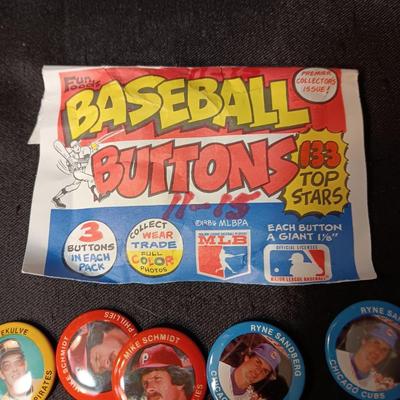 BASEBALL BUTTONS (1)