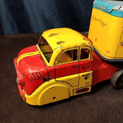ROY ROGERS TRIGGER & TRIGGER JR TIN LITHO TOY SEMI TRAILER