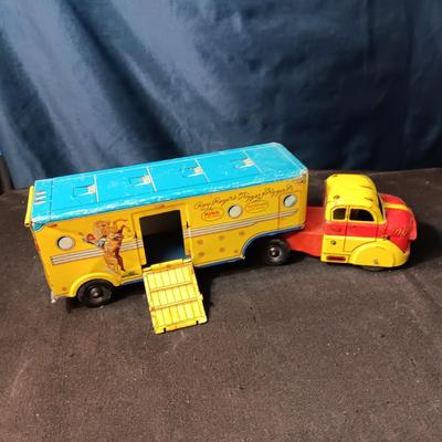 ROY ROGERS TRIGGER & TRIGGER JR TIN LITHO TOY SEMI TRAILER