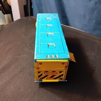 ROY ROGERS TRIGGER & TRIGGER JR TIN LITHO TOY SEMI TRAILER