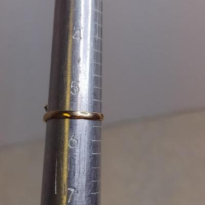 14 Karat Yellow Gold and Stone Ring- Approx Size 5 1/2 and Total Weight 2.2 Grams (#57)