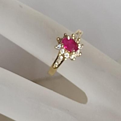 14 Karat Yellow Gold Ring with Gemstone and Diamonds- Approx Size 3 1/4 and Total Weight 3.2 Grams (#59)