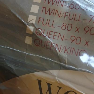 Chelsea Square Twin XL Quilt set with a nice off-white wool supreme Full size blanket