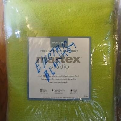 Two electric blankets - with controllers Green Northern - Brown Sunbeam